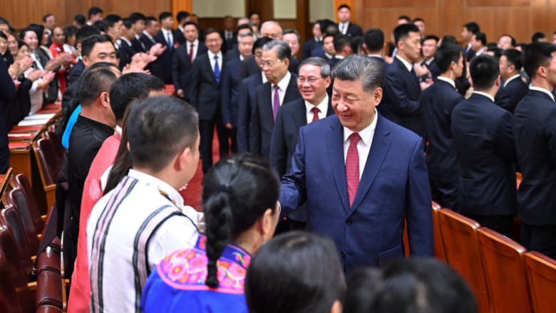 庆祝中华人民共和国成立75周年音乐会在京举行 习近平等党和国家领导人出席观看